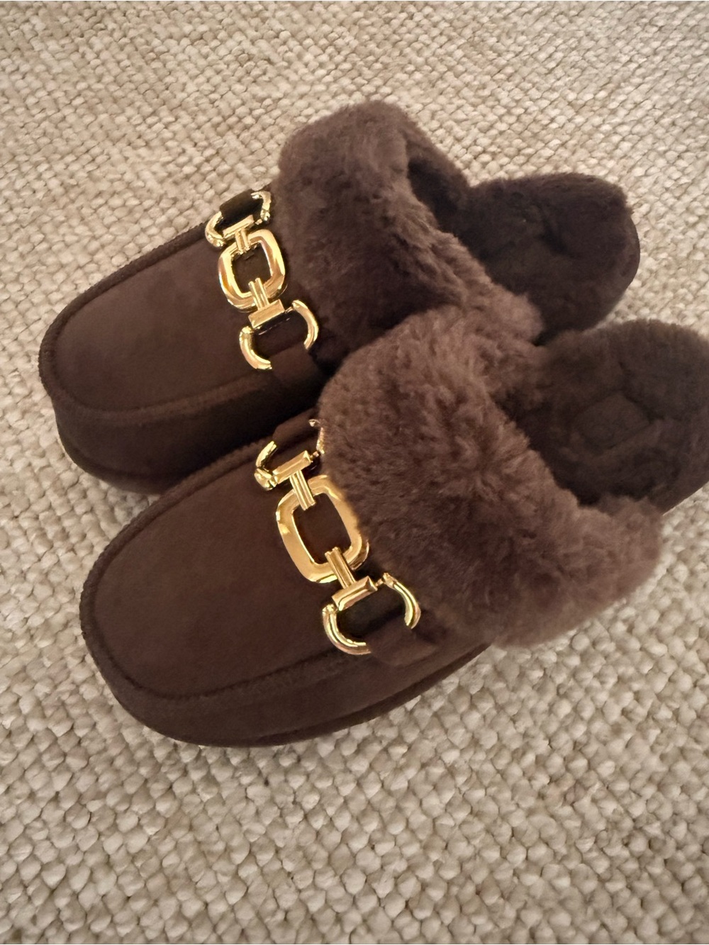 Never Worn | Faux-Fur Lined Brown Slip-On Slippers with Gold Chain Accent